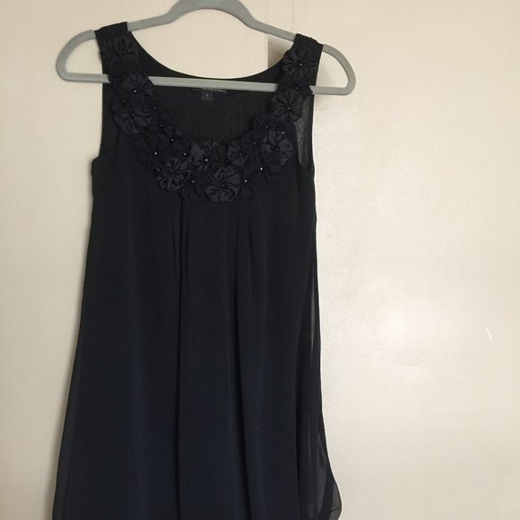 Twenty One Black Dress with Flower Embroidery - Picture 4 of 5